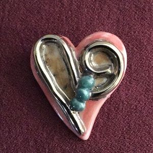 ❤️ Heart Pin Brooch- Vintage Collectible signed